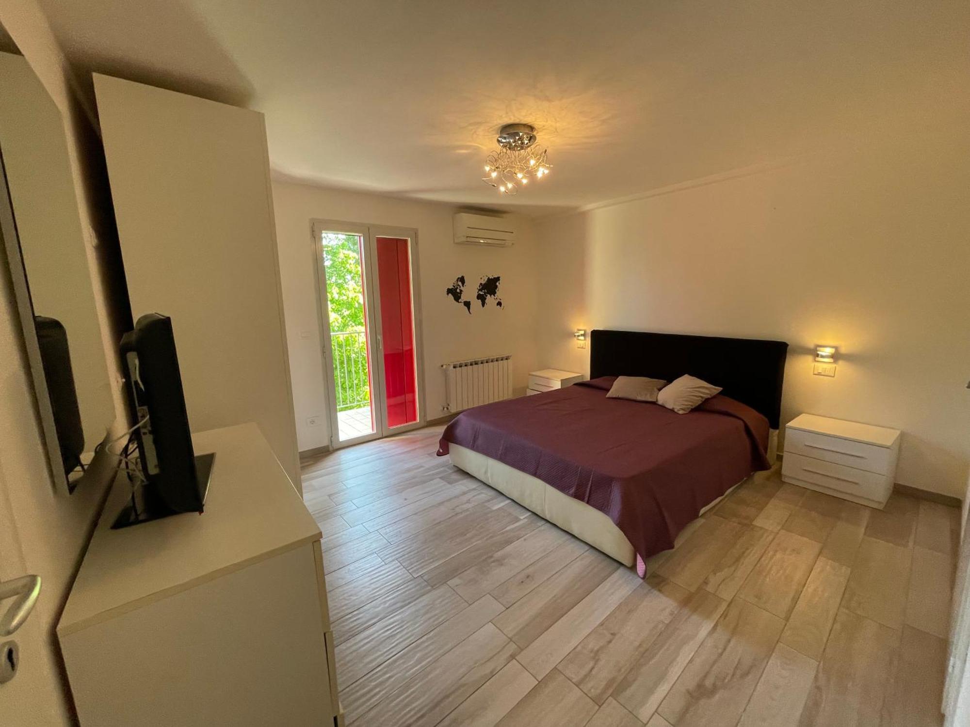 Reverso - Alloggi Con Solarium Vista Mare Caorle Exterior foto